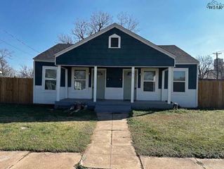 1011 B 16TH STREET, Wichita Falls, TX 76301