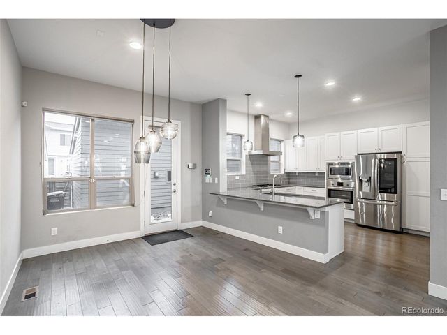 5540 Valentia Ct, Denver, CO 80238