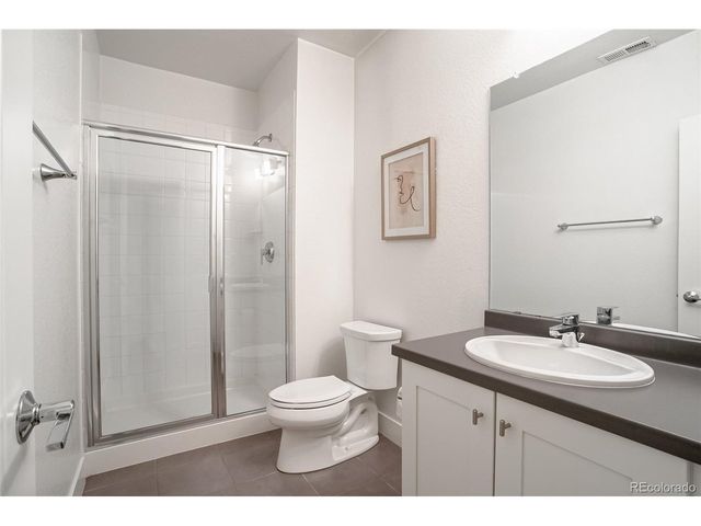 5540 Valentia Ct, Denver, CO 80238