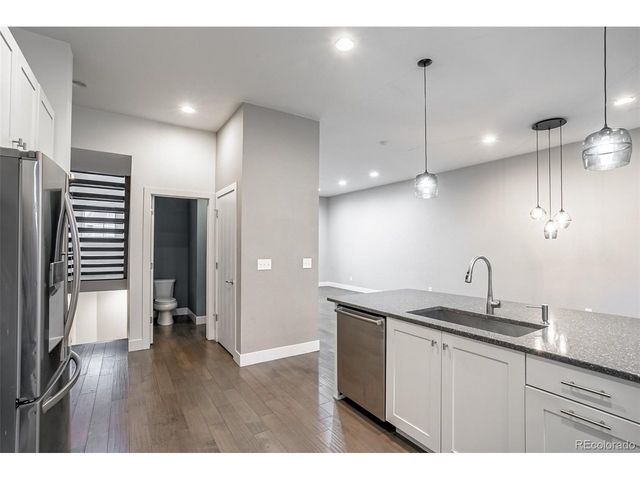 5540 Valentia Ct, Denver, CO 80238