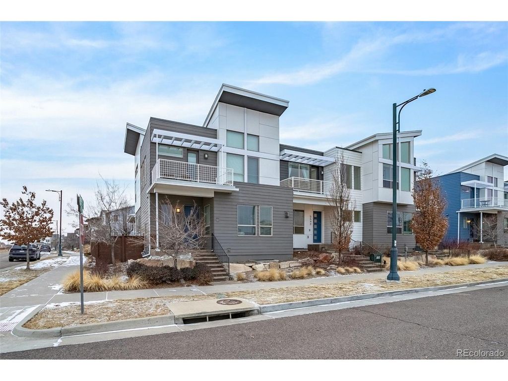 5540 Valentia Ct, Denver, CO 80238