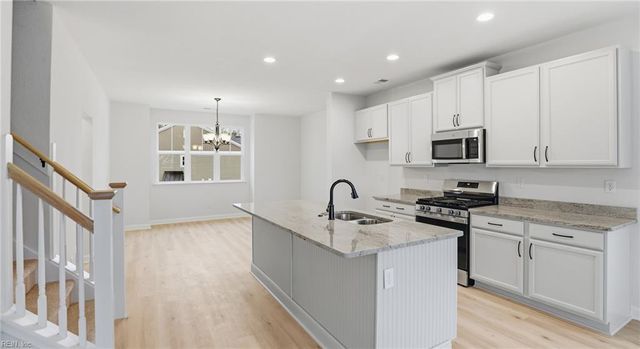 4301 Abercorn Dr Unit 100, Suffolk, VA 23435