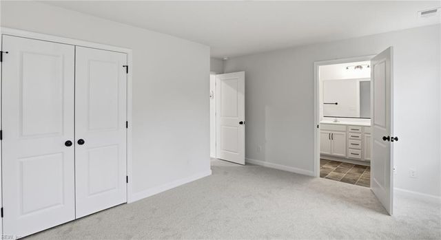 4301 Abercorn Dr Unit 100, Suffolk, VA 23435