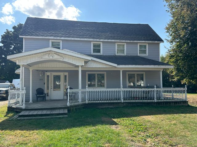 1102 Boxelder Street, Mountain Lake, MN 56159