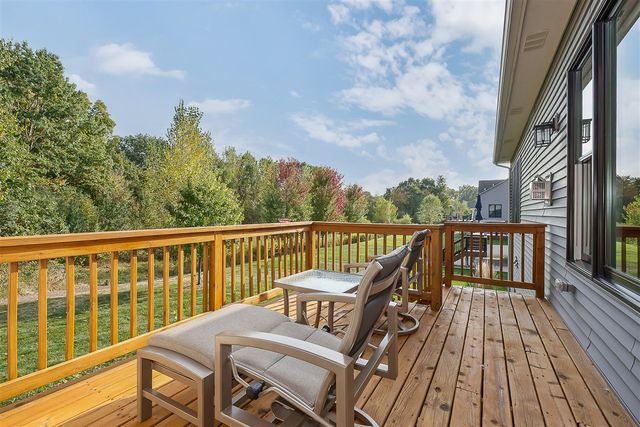 1411 Whispering Maples Drive, Ann Arbor, MI 48108