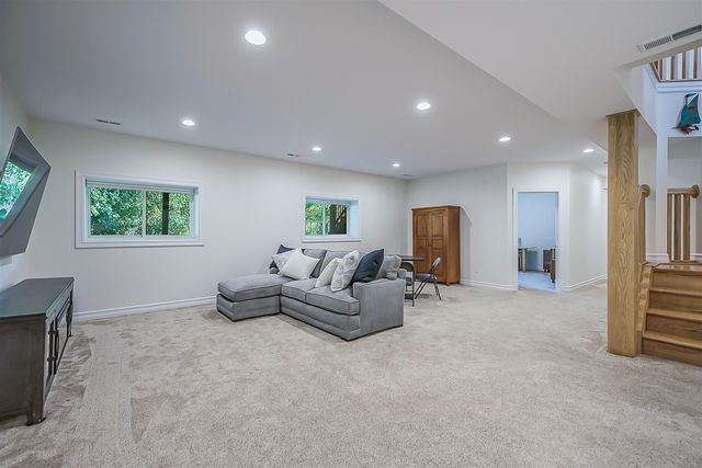 1411 Whispering Maples Drive, Ann Arbor, MI 48108