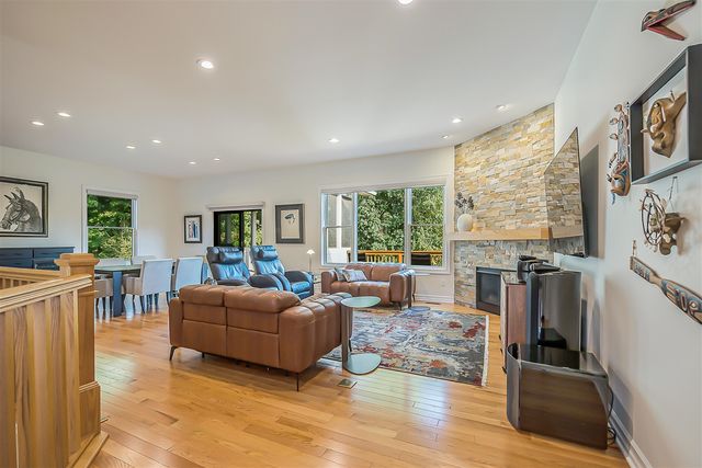 1411 Whispering Maples Drive, Ann Arbor, MI 48108