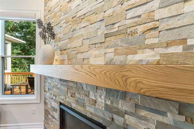 1411 Whispering Maples Drive, Ann Arbor, MI 48108