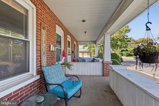 228 N AMBLER ST, Quakertown, PA 18951