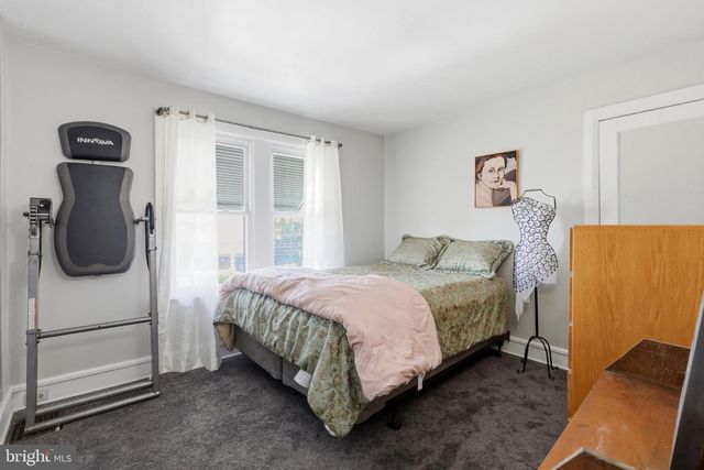 228 N AMBLER ST, Quakertown, PA 18951