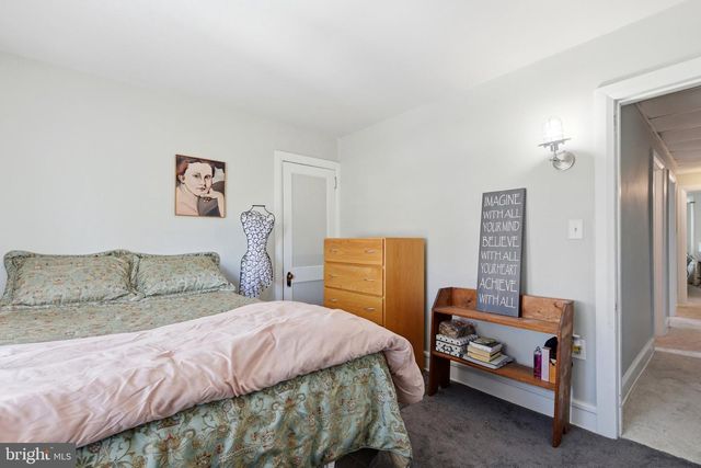 228 N AMBLER ST, Quakertown, PA 18951