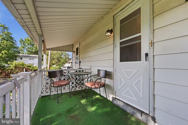 228 N AMBLER ST, Quakertown, PA 18951