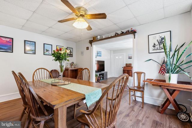 228 N AMBLER ST, Quakertown, PA 18951