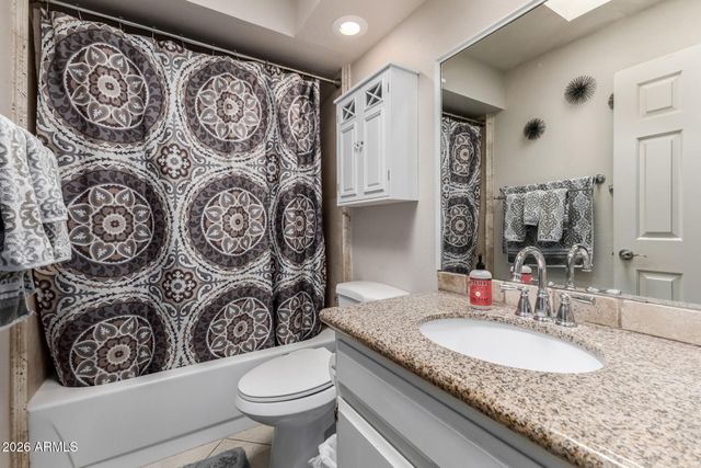 10018 E Watford Way, Sun Lakes, AZ 85248