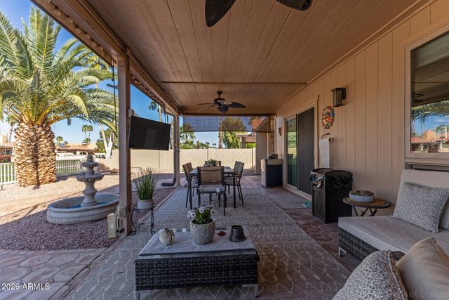 10018 E Watford Way, Sun Lakes, AZ 85248