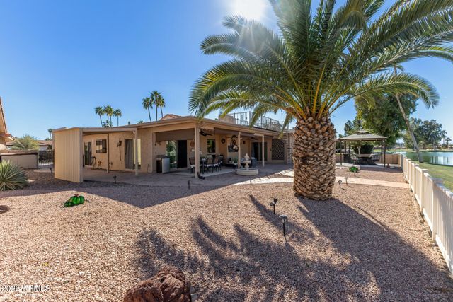 10018 E Watford Way, Sun Lakes, AZ 85248