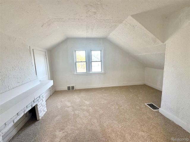 19307 Fleming Street, Detroit, MI 48234