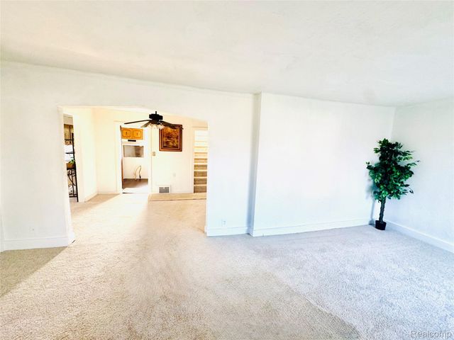 19307 Fleming Street, Detroit, MI 48234