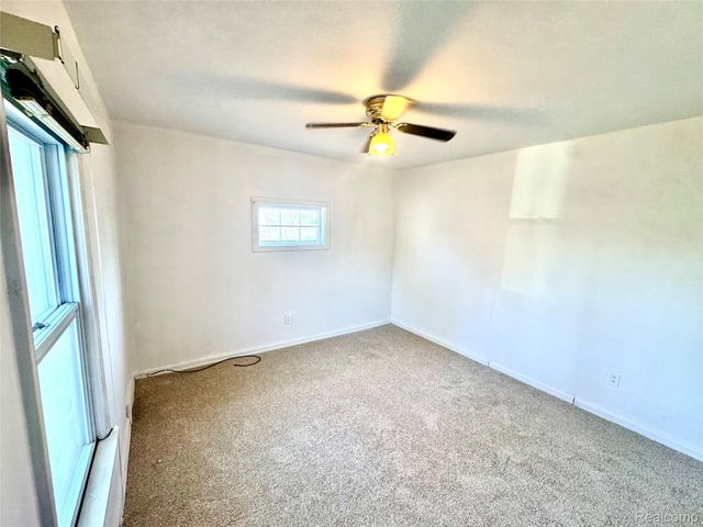 19307 Fleming Street, Detroit, MI 48234