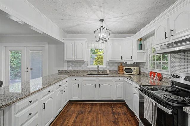 1005 Ridgecrest Drive SE, Smyrna, GA 30080