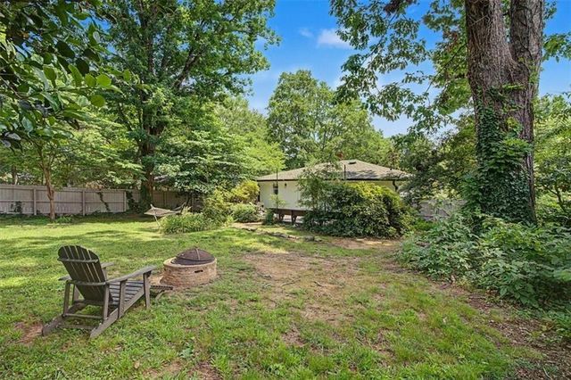 1005 Ridgecrest Drive SE, Smyrna, GA 30080