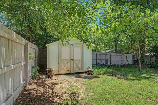 1005 Ridgecrest Drive SE, Smyrna, GA 30080