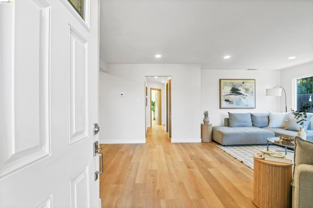 263 Morello Avenue, Martinez, CA 94553