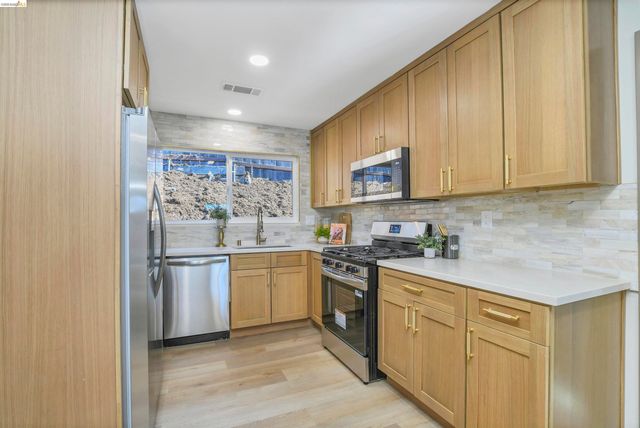 263 Morello Avenue, Martinez, CA 94553