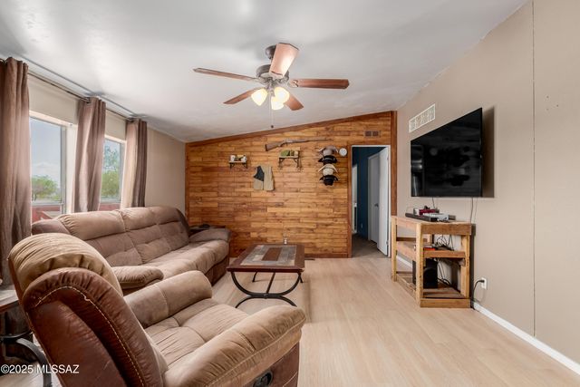 16640 W Branch Water Lane, Marana, AZ 85653