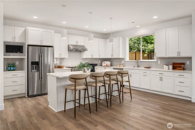 10667 SE 170th Place, Renton, WA 98055
