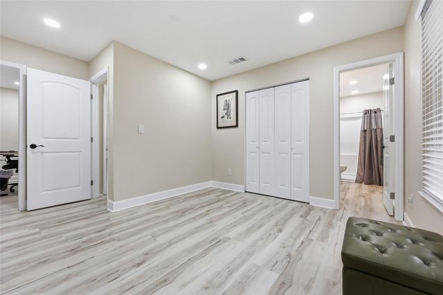 1656 NW 31ST PLACE, Gainesville, FL 32605