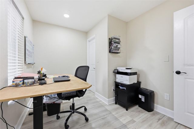 1656 NW 31ST PLACE, Gainesville, FL 32605