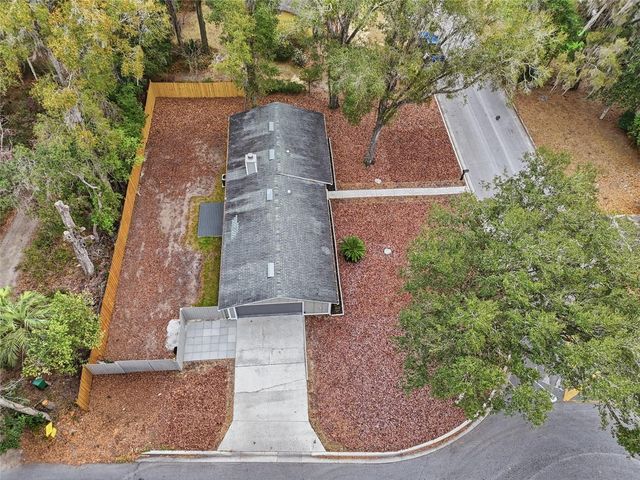 1656 NW 31ST PLACE, Gainesville, FL 32605