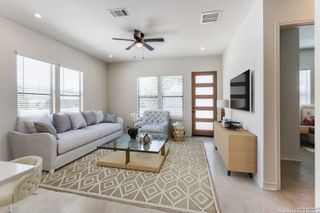 138 Porter St # 1, San Antonio, TX 78210