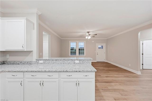 592 Lake RD, Hertford, NC 27944