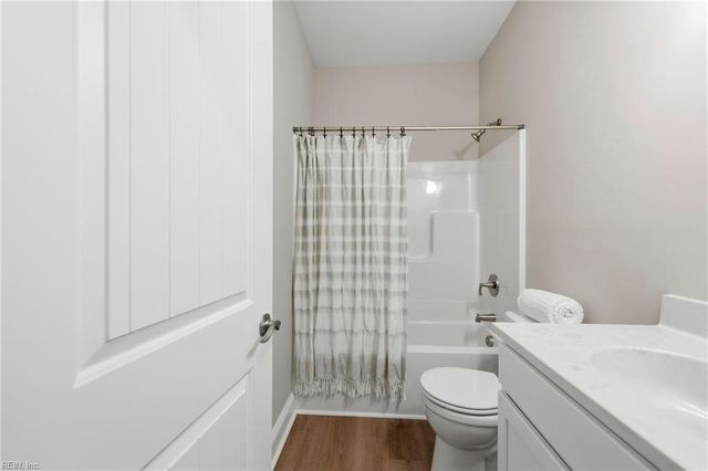 592 Lake RD, Hertford, NC 27944