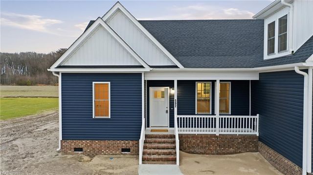 592 Lake RD, Hertford, NC 27944