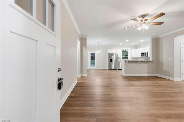 592 Lake RD, Hertford, NC 27944