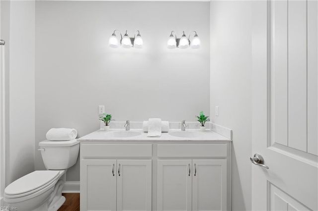 592 Lake RD, Hertford, NC 27944