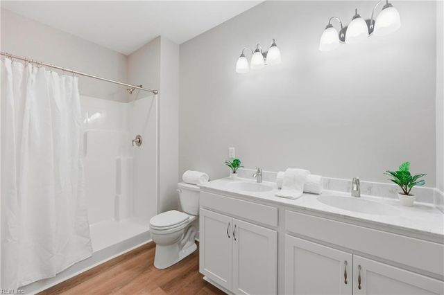 592 Lake RD, Hertford, NC 27944