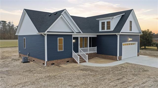 592 Lake RD, Hertford, NC 27944