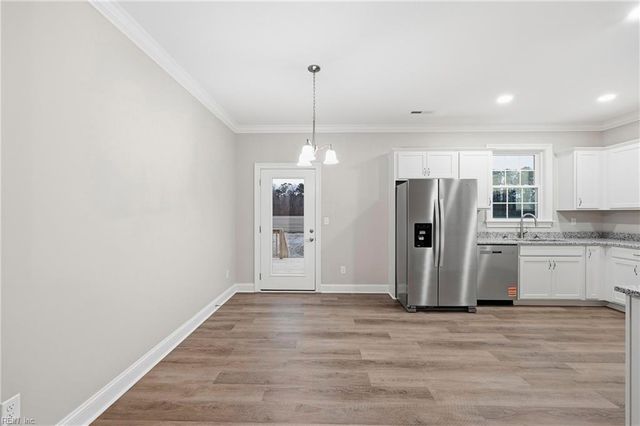 592 Lake RD, Hertford, NC 27944