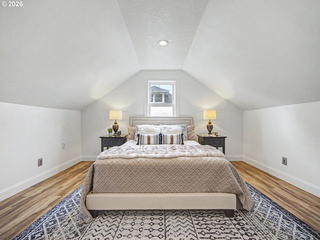 135 S SHERIDAN St, Mt Angel, OR 97362