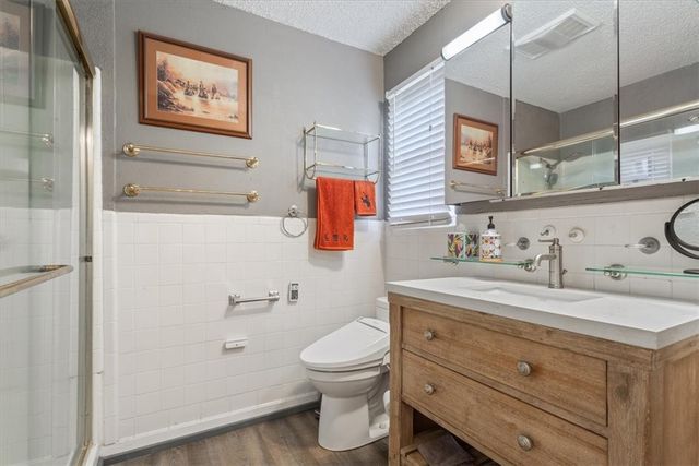 541 Lcr 131, Mount Calm, TX 76673