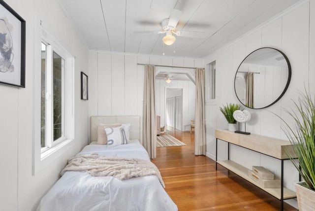 129 Alvarado Street, Brisbane, CA 94005