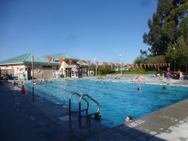 129 Alvarado Street, Brisbane, CA 94005