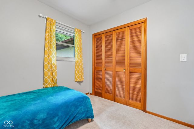 1206 N Woodward Street, Lapel, IN 46051