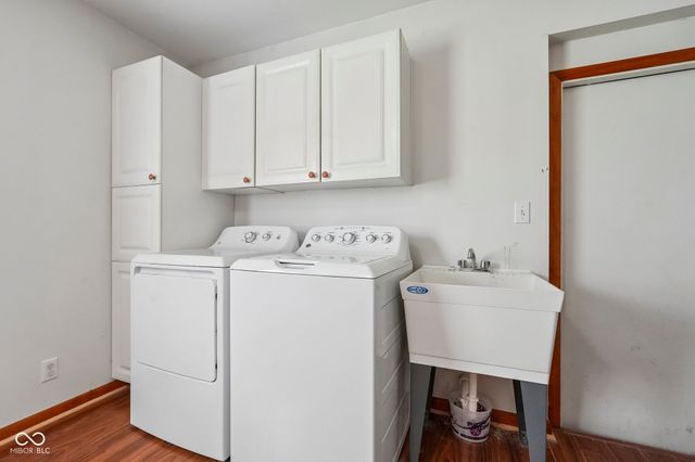 1206 N Woodward Street, Lapel, IN 46051
