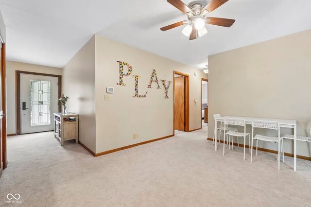 1206 N Woodward Street, Lapel, IN 46051