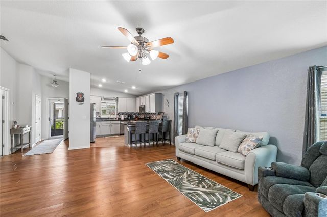 236 FOXTAIL LOOP, Davenport, FL 33837